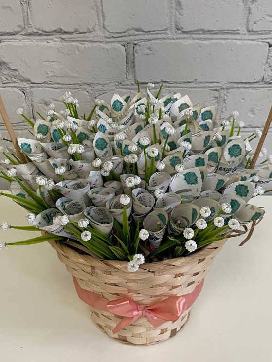 Букет из денежных цветов - в магазине «ШарикClub»